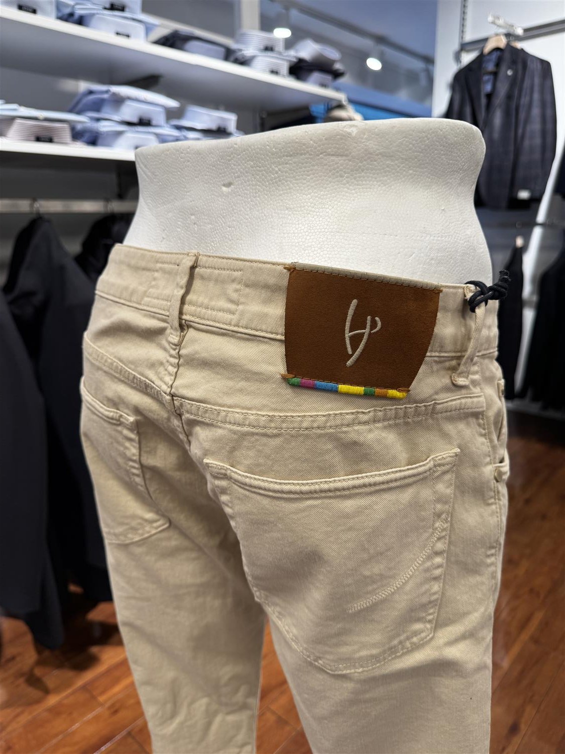 HandPicked Orvieto 5-Pocket Sand