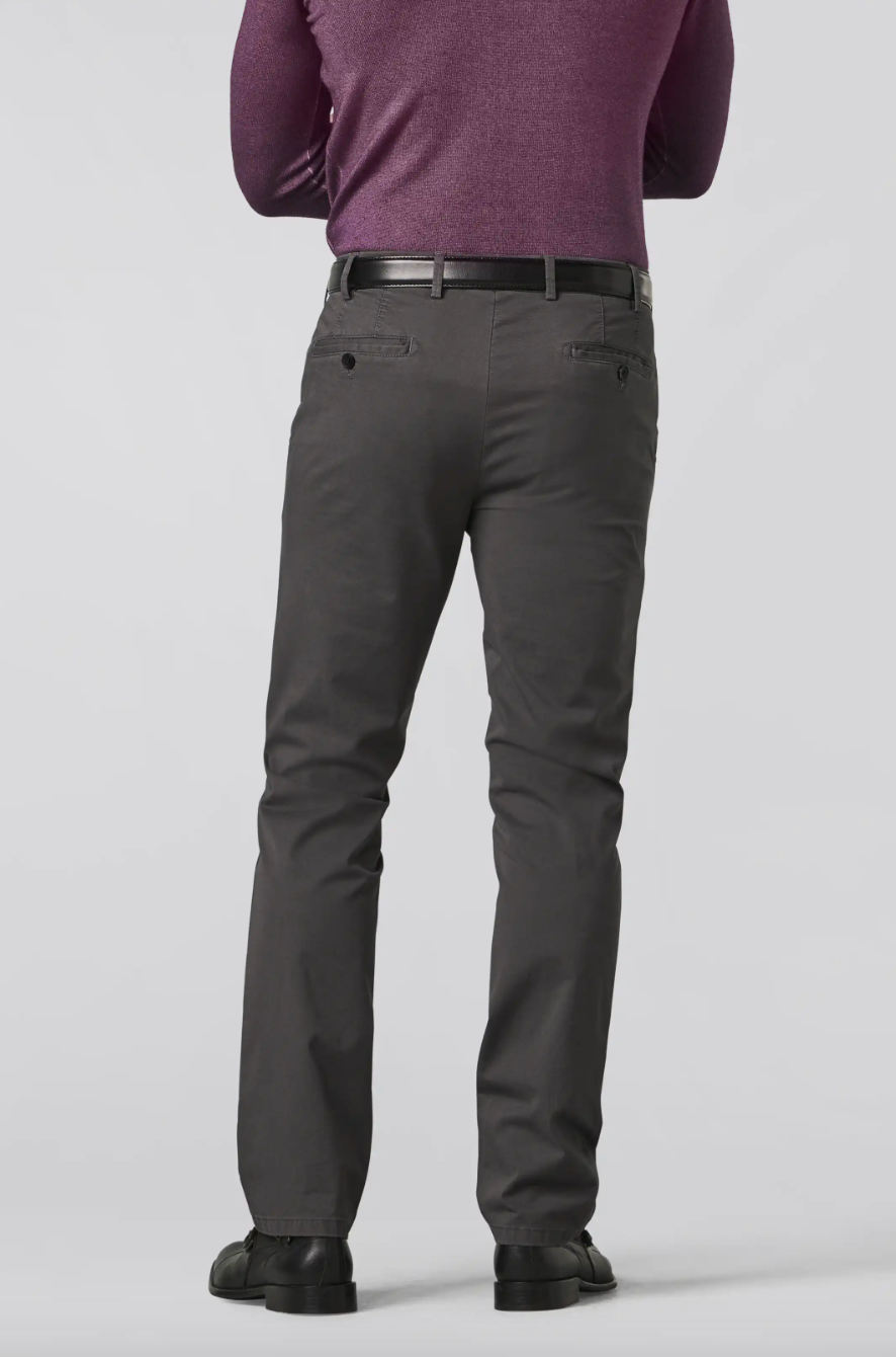 Meyer Chinos Bomullsbukse Roma Mørk Grå herre bakfra