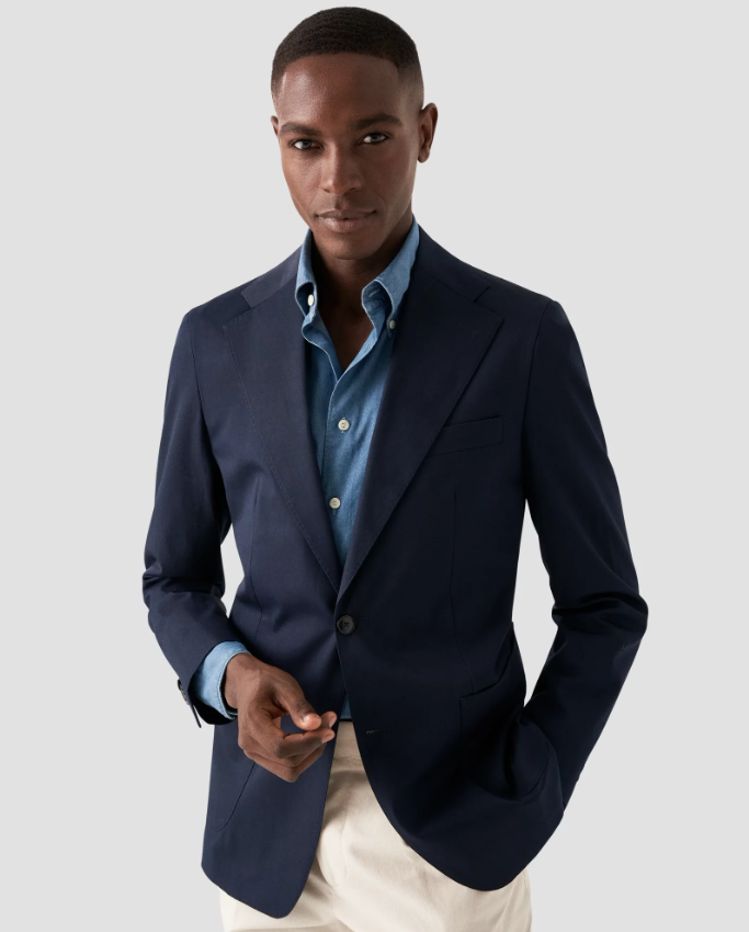 Eton Skjorte Denim Herre Slim Blå på mann under en blazer